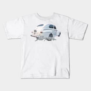 1946 Ford Super Deluxe Tudor Sedan Kids T-Shirt